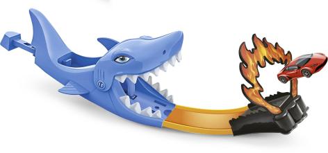 PISTA ANIMALE FEROCE 
CON AUTO IN PLASTICA