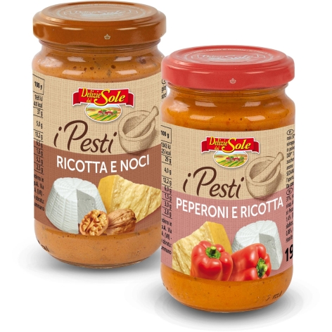 PESTO RICOTTA E NOCI/PEPERONI E RICOTTA