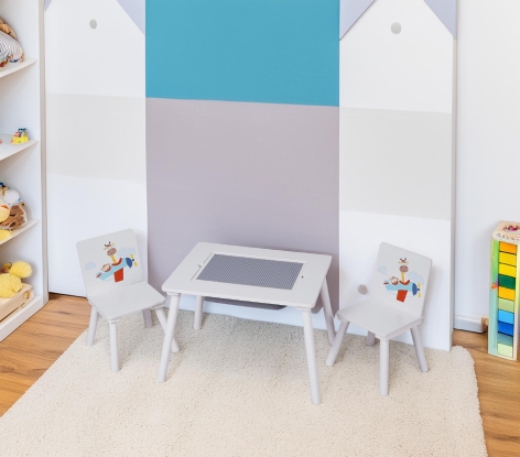 TAVOLO CONTENITORE CON 2 SEDIE